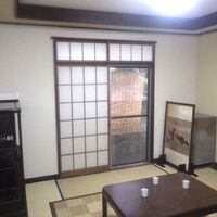 ⑧