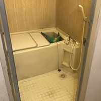 ②