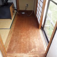 ②