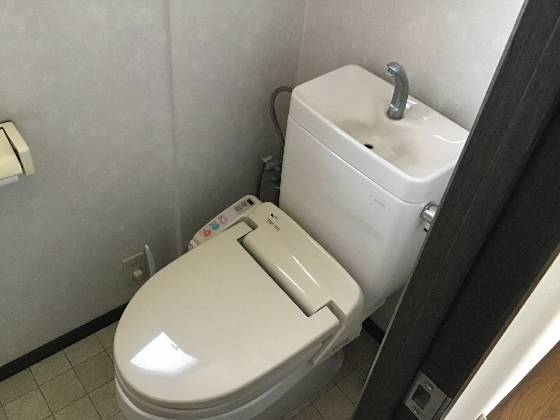 ①