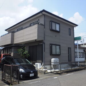 ①