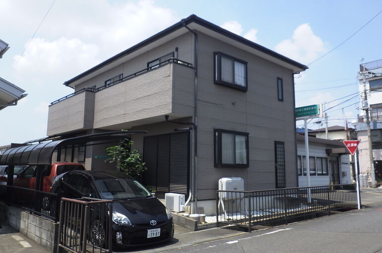 ①