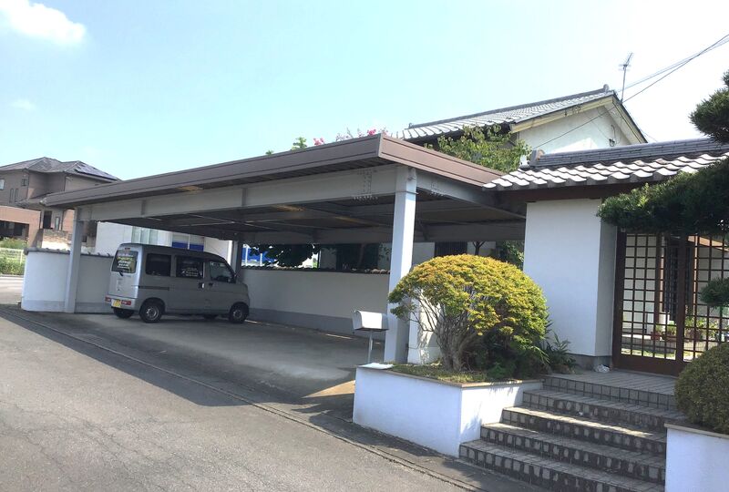 ①